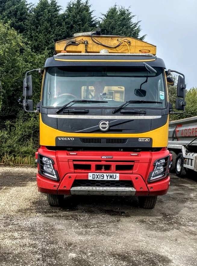 Volvo Fm FMX зърновоз, снимка 7 - Камиони - 54128873