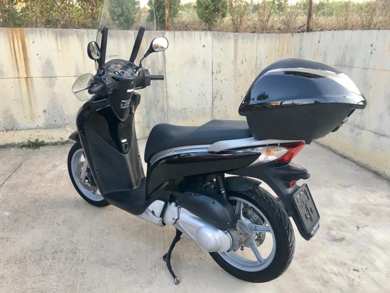 Honda Sh 150i facelift/top!, снимка 5 - Мотоциклети и мототехника - 47379234