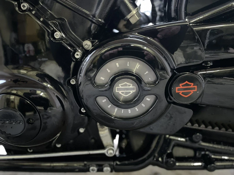 Harley-Davidson V-Rod ABS Custom, снимка 17 - Мотоциклети и мототехника - 53356829