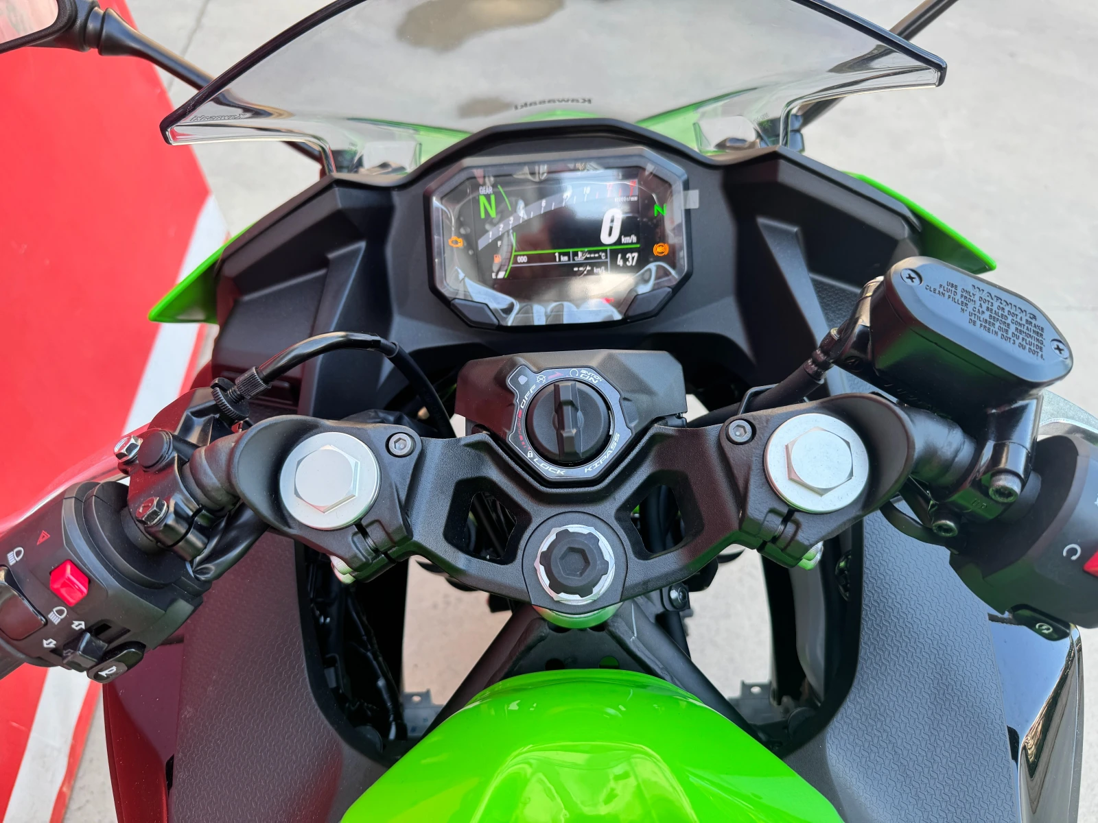 Kawasaki Ninja 500 SE ABS 0KM NOV - изображение 9