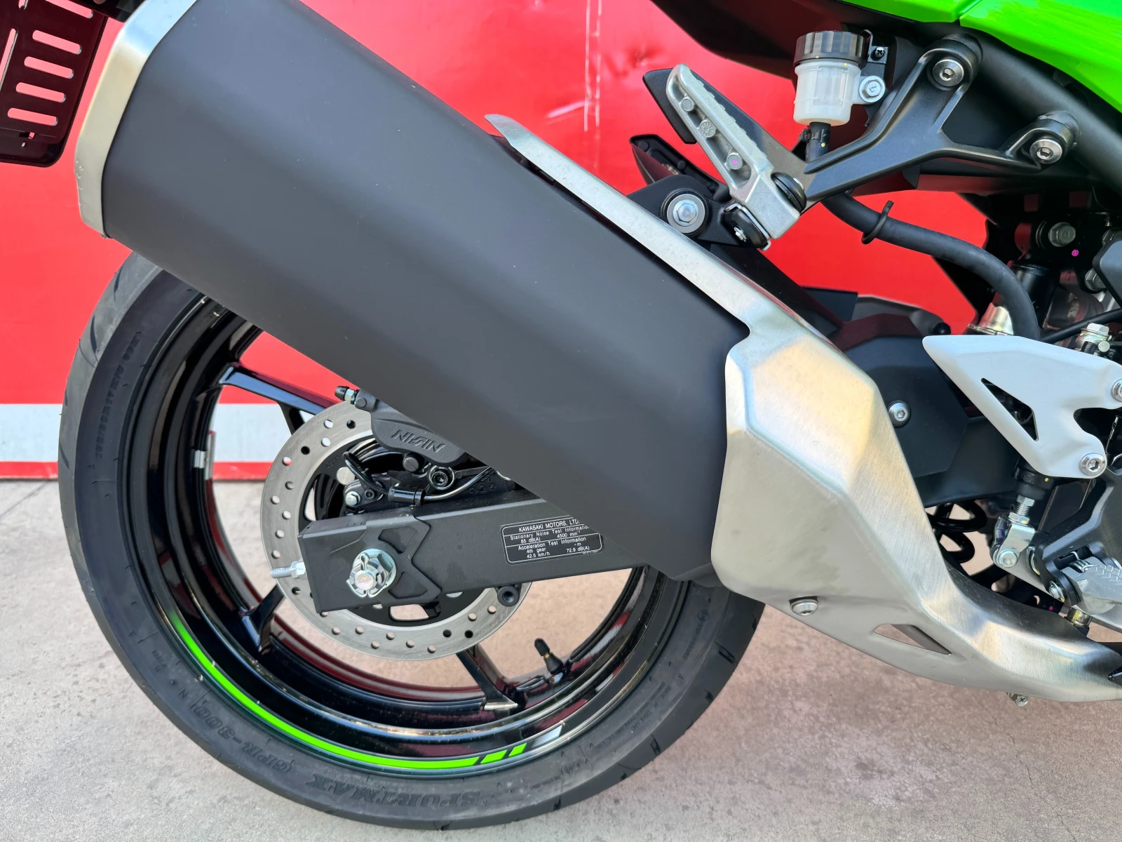 Kawasaki Ninja 500 SE ABS 0KM NOV - изображение 7