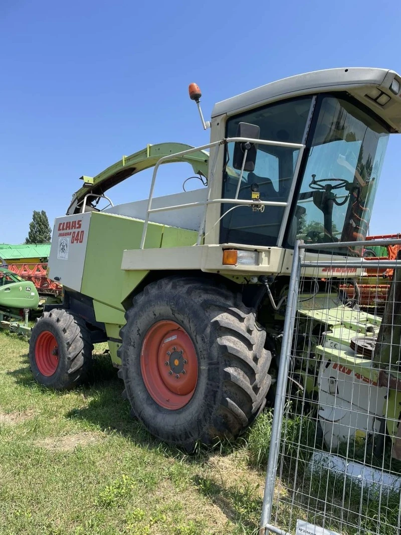 Комбайн Claas Jaguar 840, снимка 3 - Селскостопанска техника - 41542911