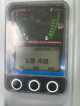 Багер Takeuchi TB216, снимка 9