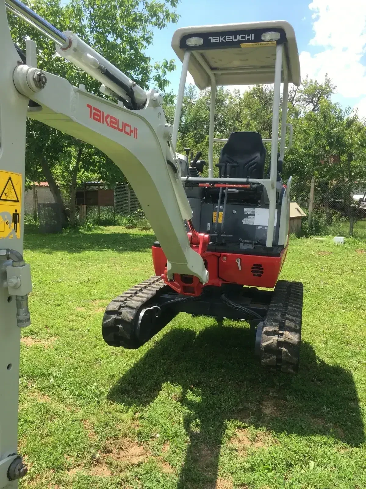Багер Takeuchi TB216, снимка 5 - Индустриална техника - 54842081