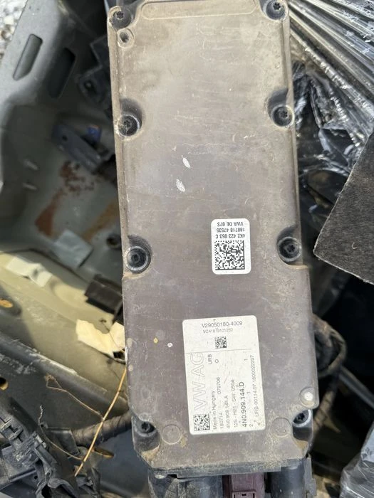 Управление за електрическа рейка Audi A6 A7 A8 C8 2018 4n0909144 d