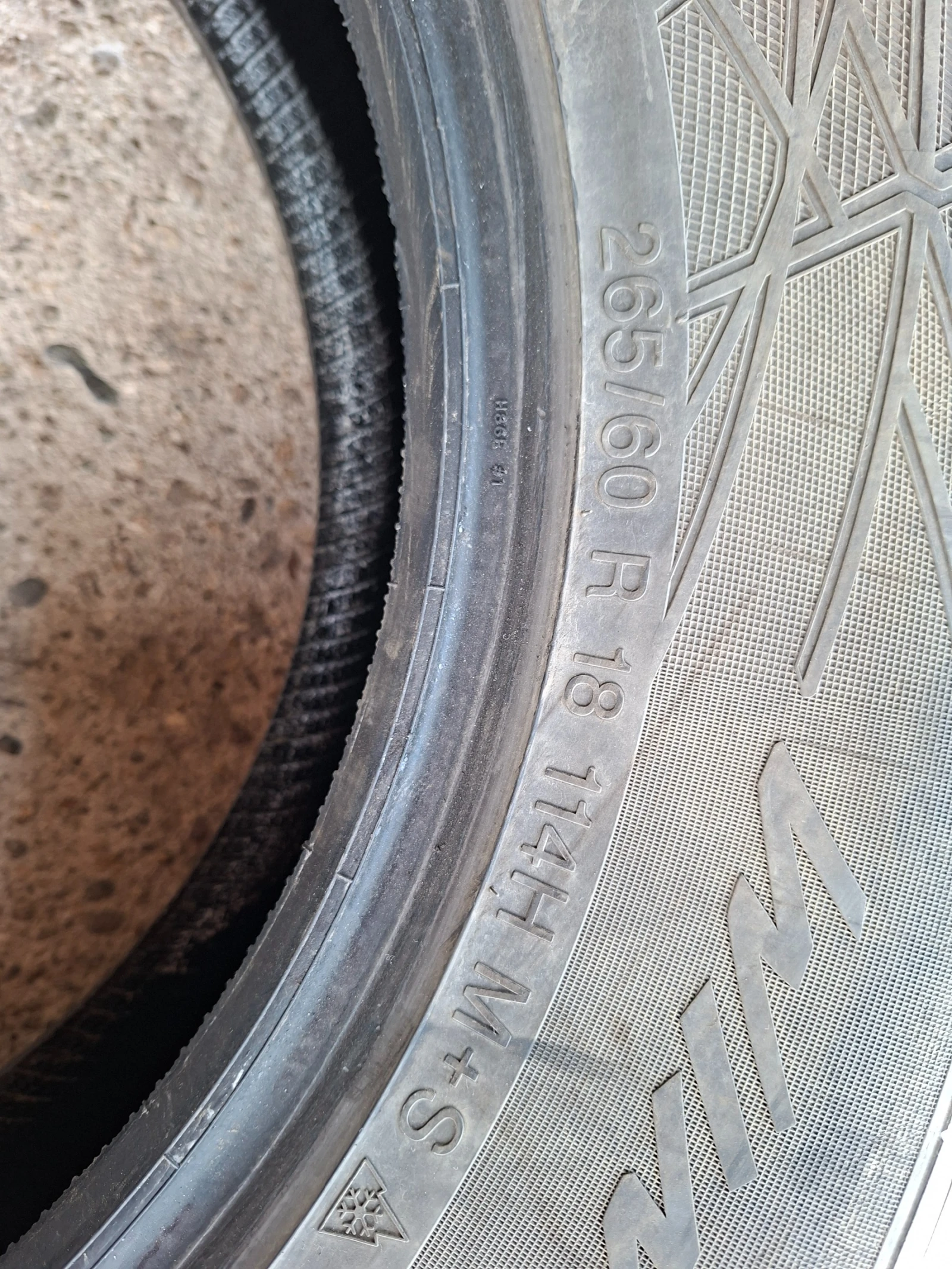 Гуми Зимни 265/60R18, снимка 8 - Гуми и джанти - 55655925
