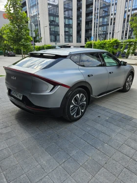 Kia EV6 100% РЕАЛНИ КМ /СЕРВИЗНА КНИЖКА/ ТОП СЪСТОЯНИЕ !!!, снимка 5