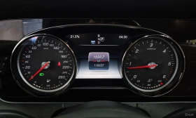 Mercedes-Benz E 220, снимка 8