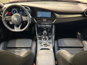 Alfa Romeo Giulia 2.0 COMPETIZIONE Q4 / MATRIX / 19 / H&K/ FACELIFT, снимка 9