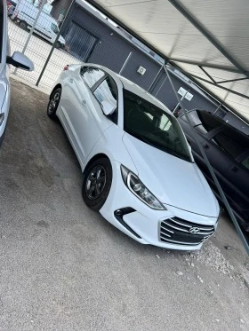     Hyundai Elantra 12  !!    