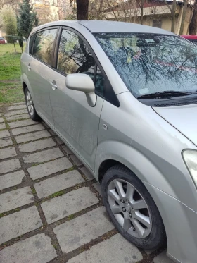 Toyota Corolla verso, снимка 8