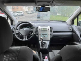 Toyota Corolla verso 2.2D , снимка 6 — Bazar.bg Toyota Corolla verso 2.2D , снимка 6