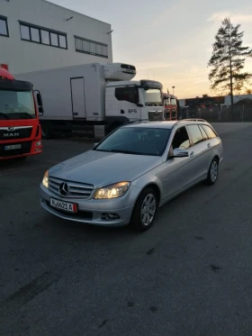 Mercedes-Benz C 220, снимка 2