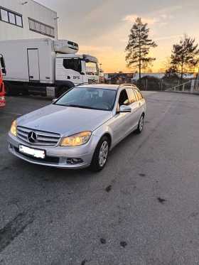 Mercedes-Benz C 220, снимка 2