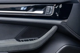 Porsche Panamera TURBO E-HYBRID / BOSE / MATRIX / ACTIVE RIDE / HUD | Auto.bg — изображение 10
