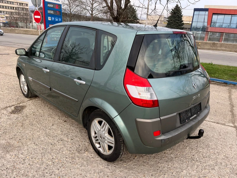 Renault Scenic 1.5DCI, снимка 5 - Автомобили и джипове - 44602063