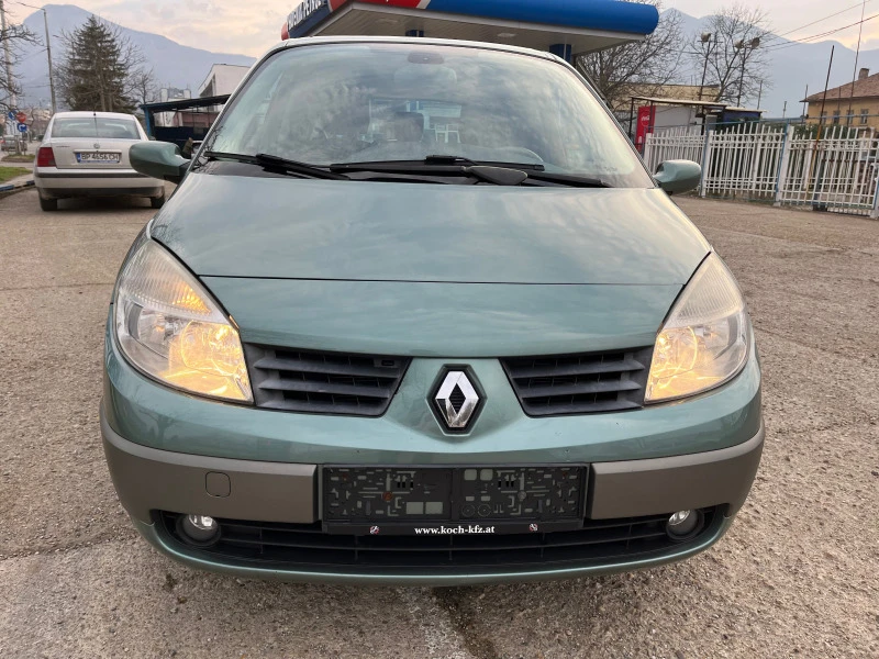 Renault Scenic 1.5DCI, снимка 3 - Автомобили и джипове - 44602063