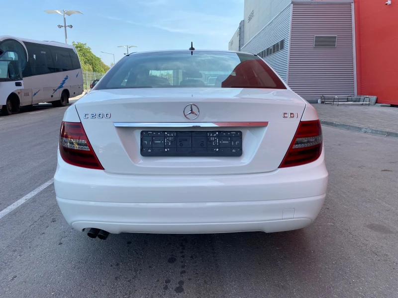 Mercedes-Benz C 200 FACELIFT -АВТОМАТИК, снимка 6 - Автомобили и джипове - 47036554