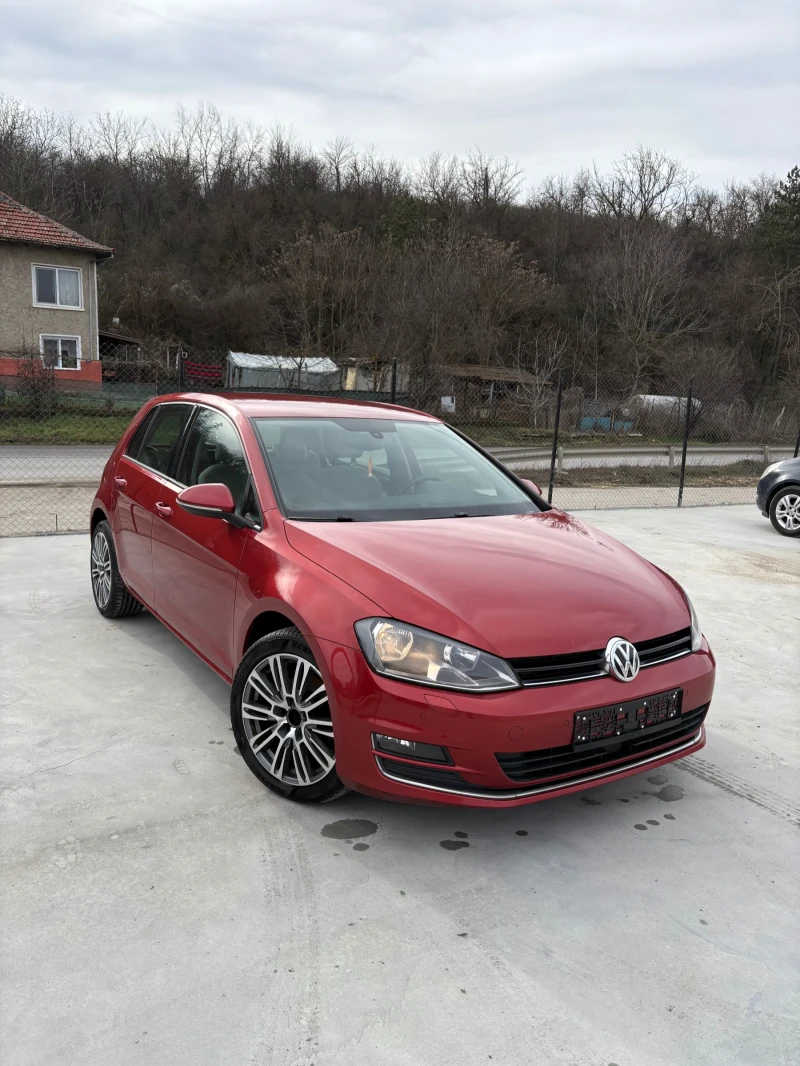 VW Golf 1.6 TDI DSG Автомат , снимка 1 - Автомобили и джипове - 48896040