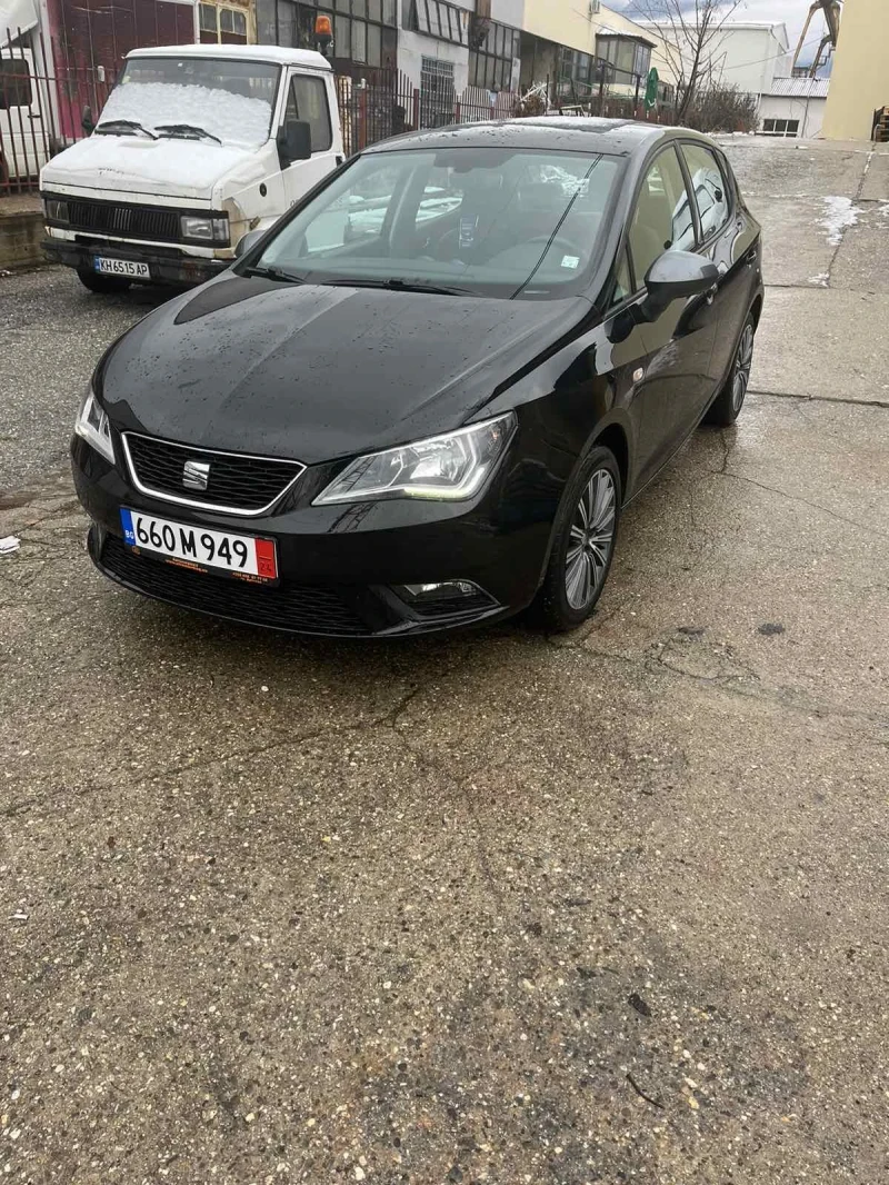 Seat Ibiza, снимка 2 - Автомобили и джипове - 48170982