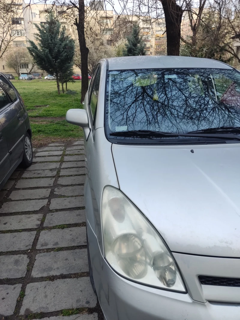 Toyota Corolla verso, снимка 7 - Автомобили и джипове - 49187782