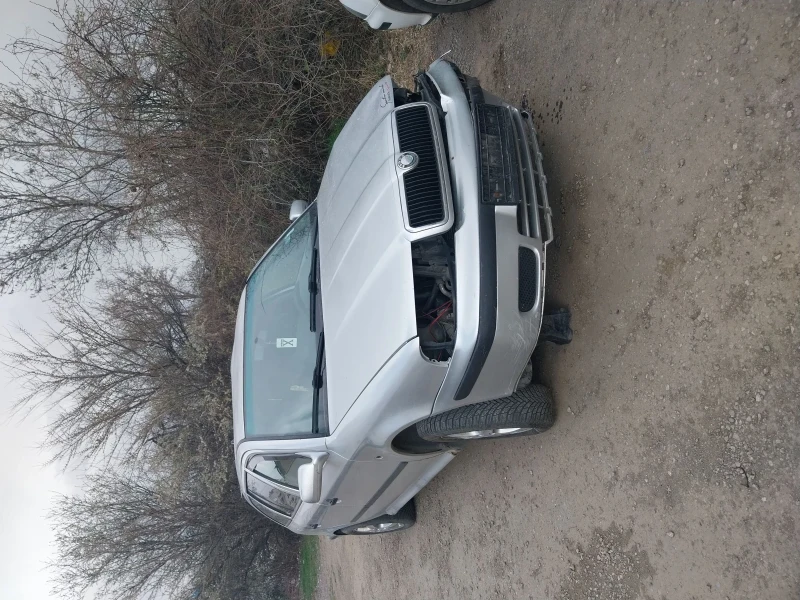 Skoda Octavia, снимка 12 - Автомобили и джипове - 49516307