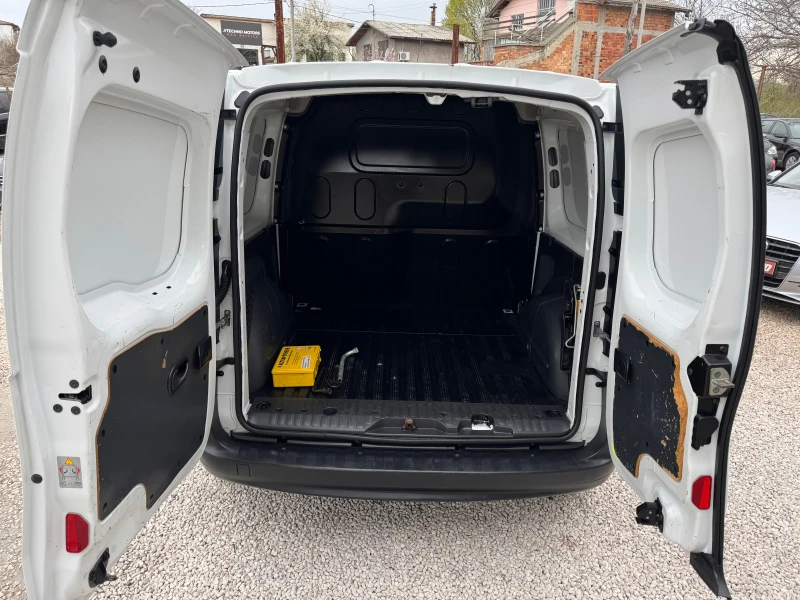 Renault Kangoo 1.5DCI-KLIMA, снимка 7 - Автомобили и джипове - 49635929