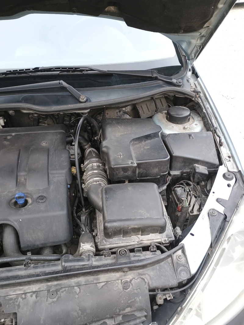 Peugeot 206 2.0 HDI, снимка 9 - Автомобили и джипове - 51783171