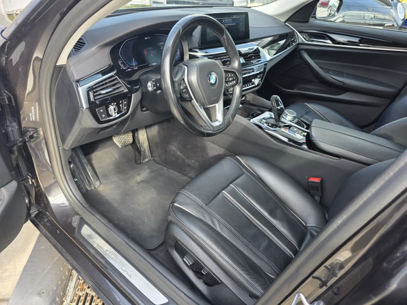 BMW 530E xDrive, снимка 2 - Автомобили и джипове - 52210526