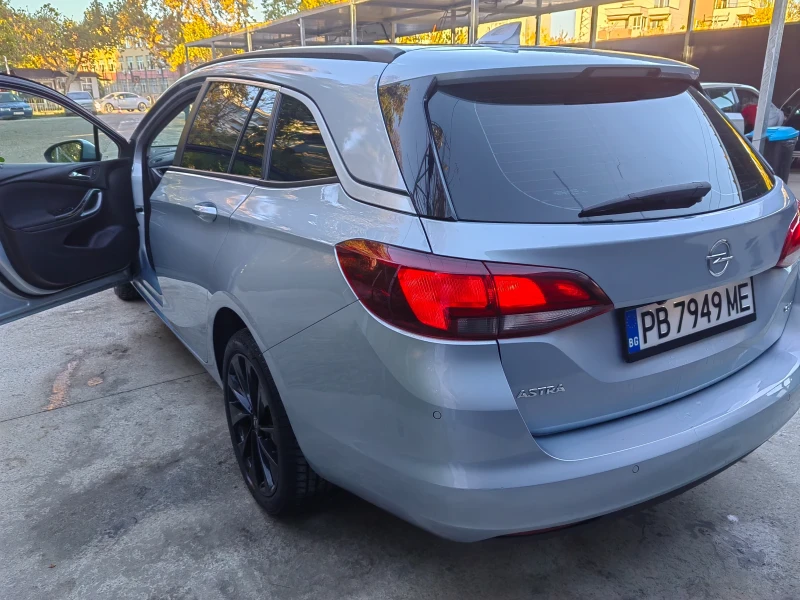 Opel Astra, снимка 10 - Автомобили и джипове - 52258205
