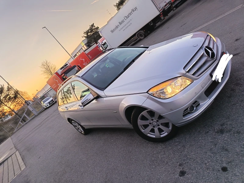 Mercedes-Benz C 220