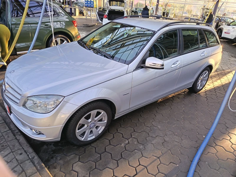 Mercedes-Benz C 220, снимка 3 - Автомобили и джипове - 52916233