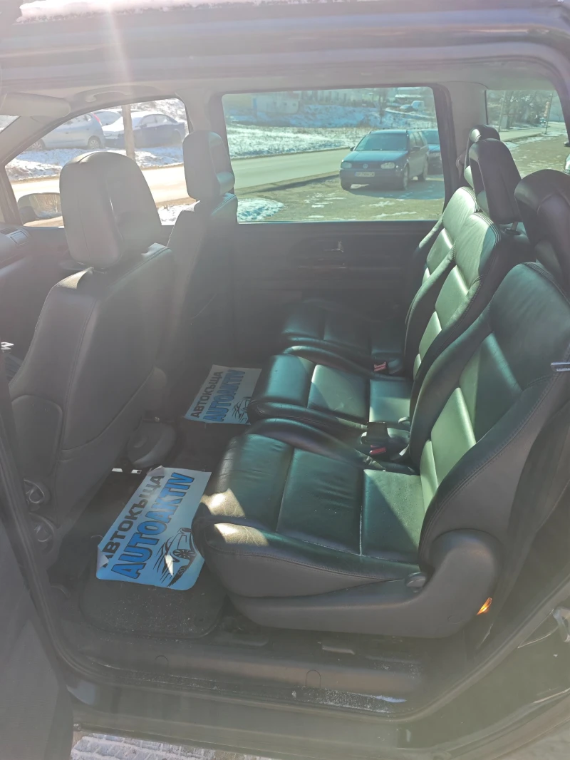 VW Sharan 1.9ТДИ АВТОМАТИК, снимка 8 - Автомобили и джипове - 53177136