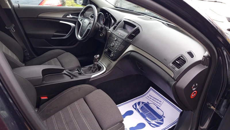 Opel Insignia 2.0CDTI 131 PS СТАРИЯ МОТОР EURO 5, снимка 11 - Автомобили и джипове - 53373966