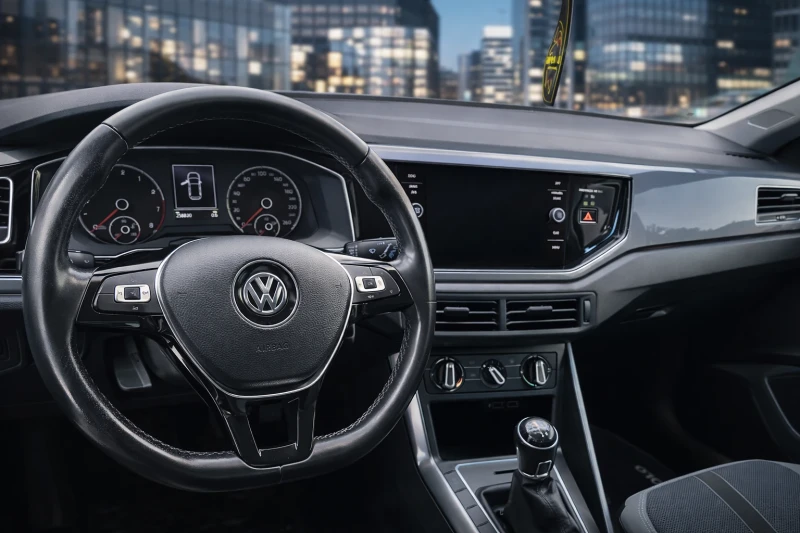 VW Polo TSI, снимка 5 - Автомобили и джипове - 53567117