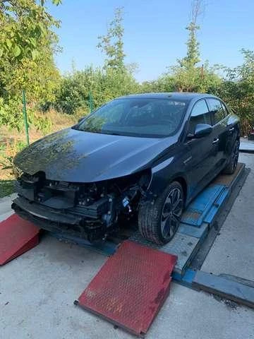 Renault Megane 1.5dci, снимка 1 - Автомобили и джипове - 31896403