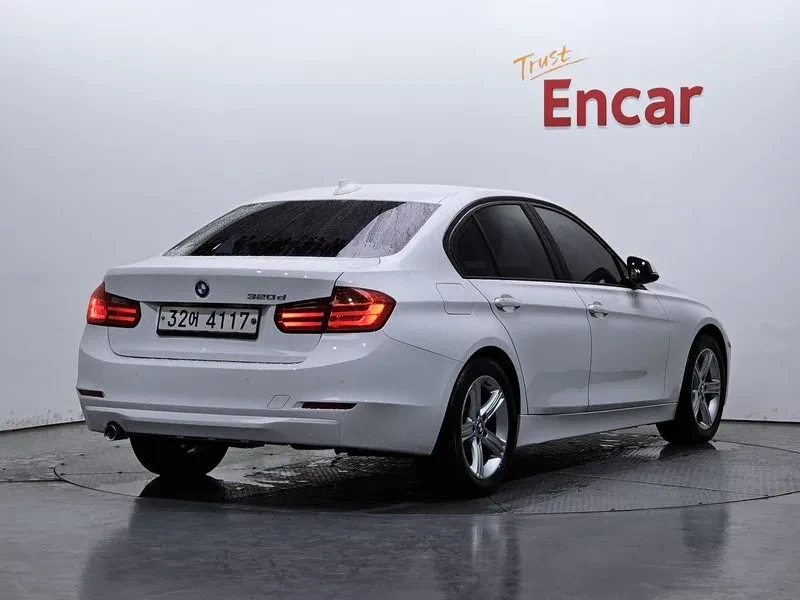 BMW 320 d, снимка 2 - Автомобили и джипове - 54590214