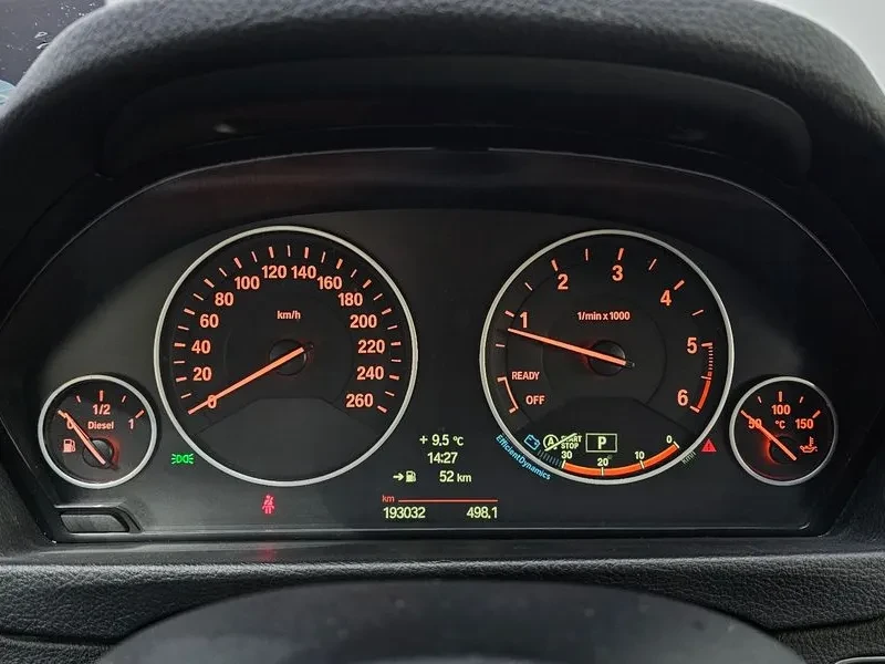 BMW 320 d, снимка 8 - Автомобили и джипове - 54590214