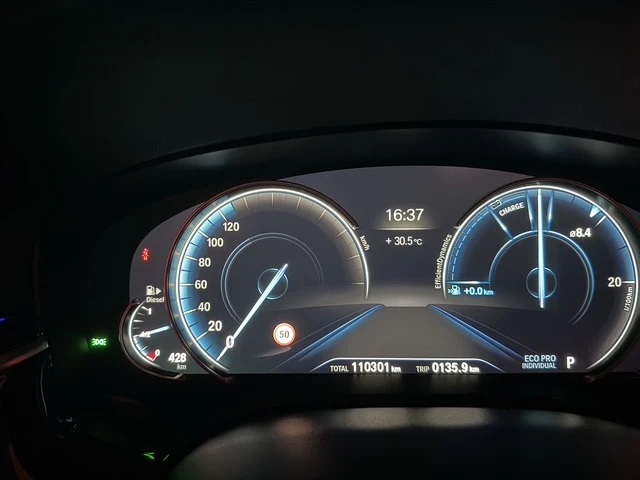 BMW 540 X Drive, снимка 12 - Автомобили и джипове - 55605628