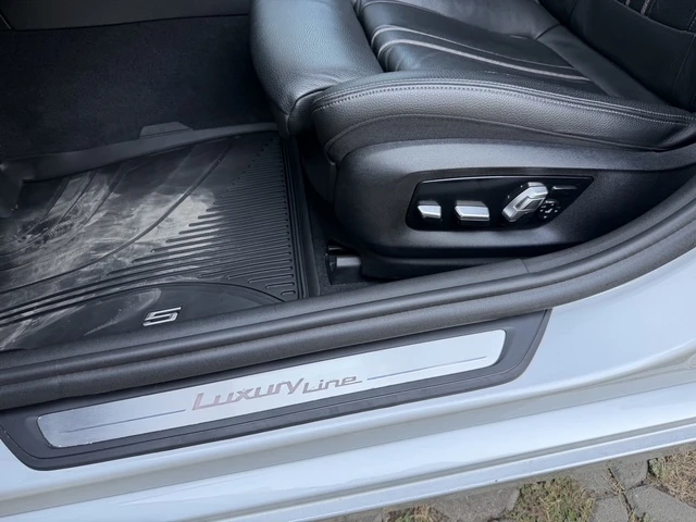 BMW 540 X Drive, снимка 8 - Автомобили и джипове - 55605628