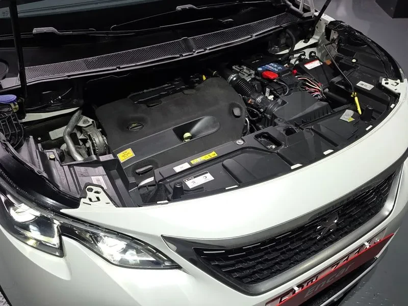 Peugeot 5008 2.0 Bluehdi Gt, снимка 6 - Автомобили и джипове - 55830668