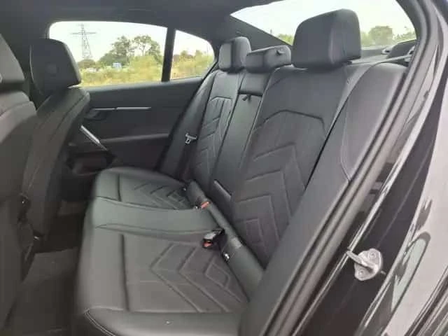 BMW 530 * 530i xDrive | Premium Pkg | HUD | Leather | Sunr | Mobile.bg � ����������� 15