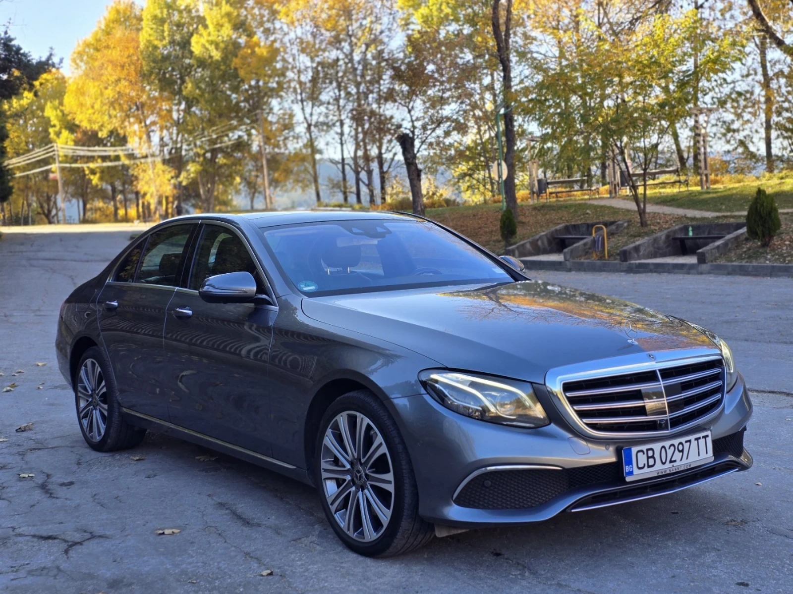 Mercedes-Benz E 350 4matic, burmester - изображение 3