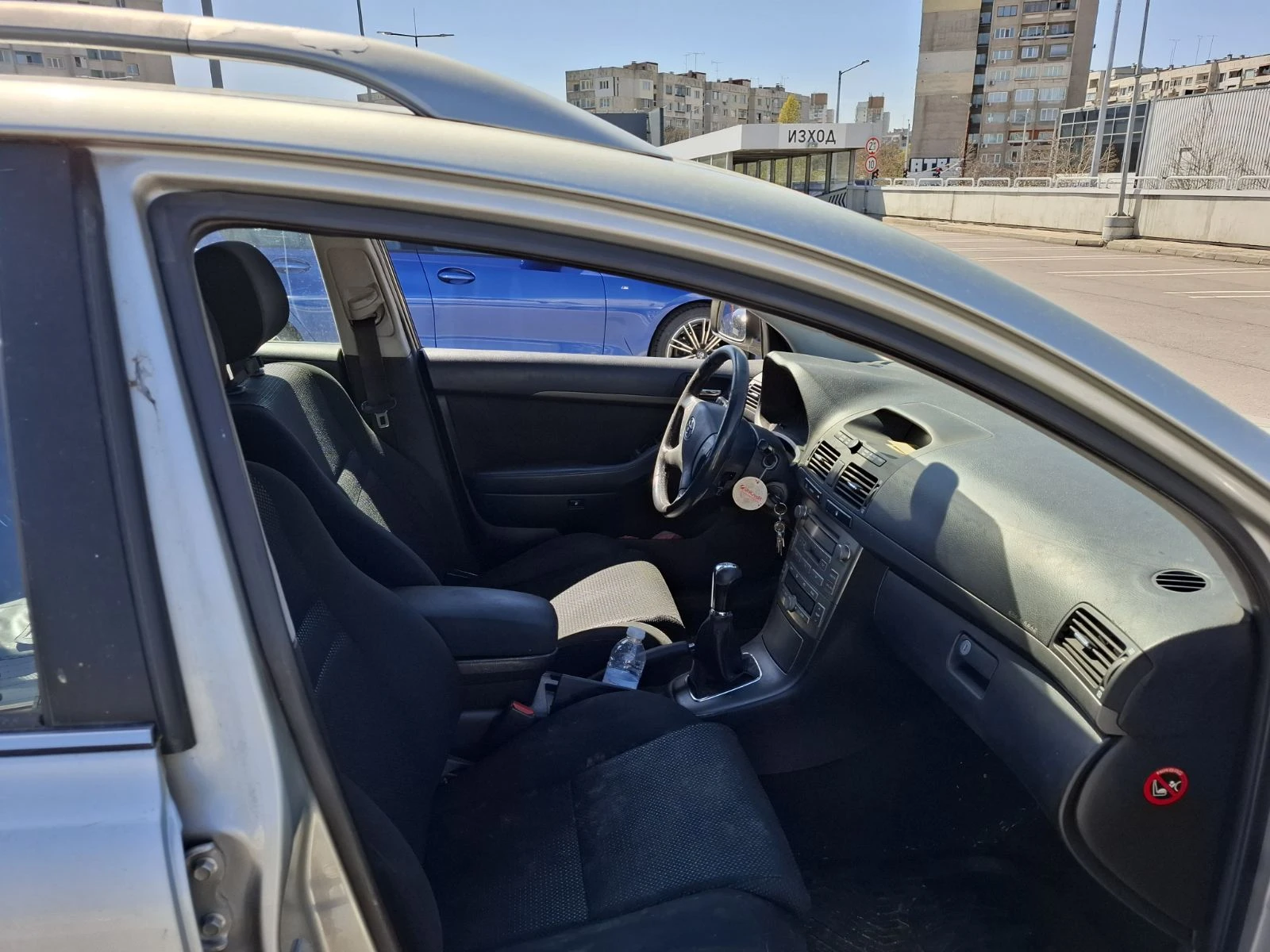 Toyota Avensis 2.0D4D - изображение 10