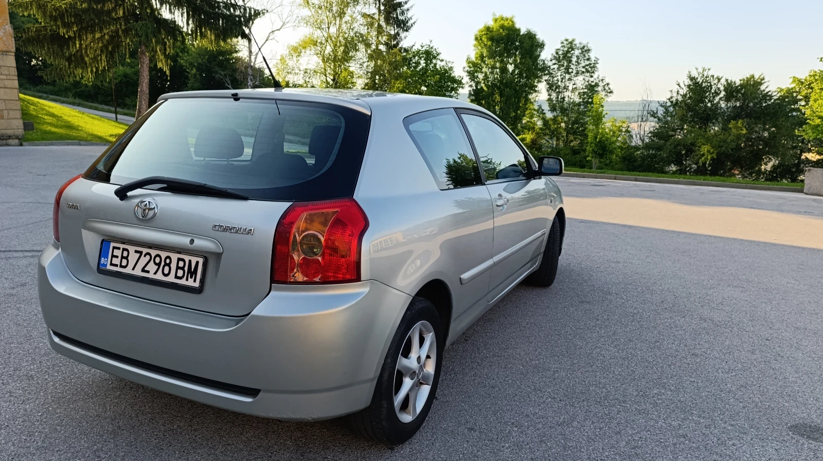Toyota Corolla  - изображение 3