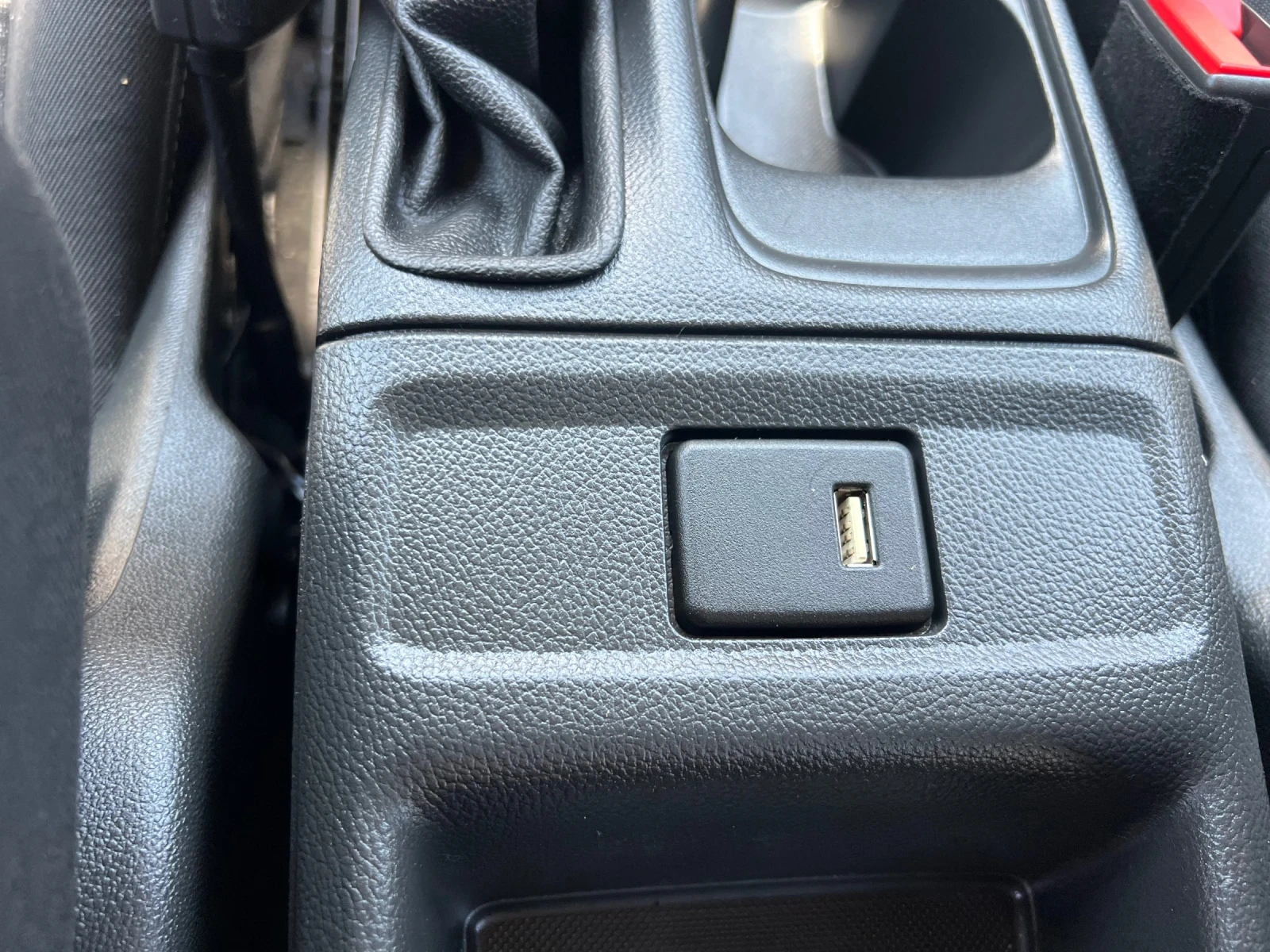 Opel Astra 1.6cdti - изображение 10