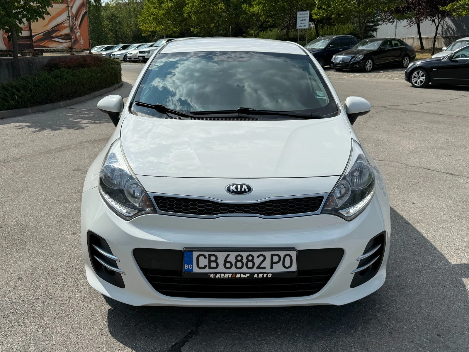 Kia Rio 1.1d 75 к.с. - изображение 7