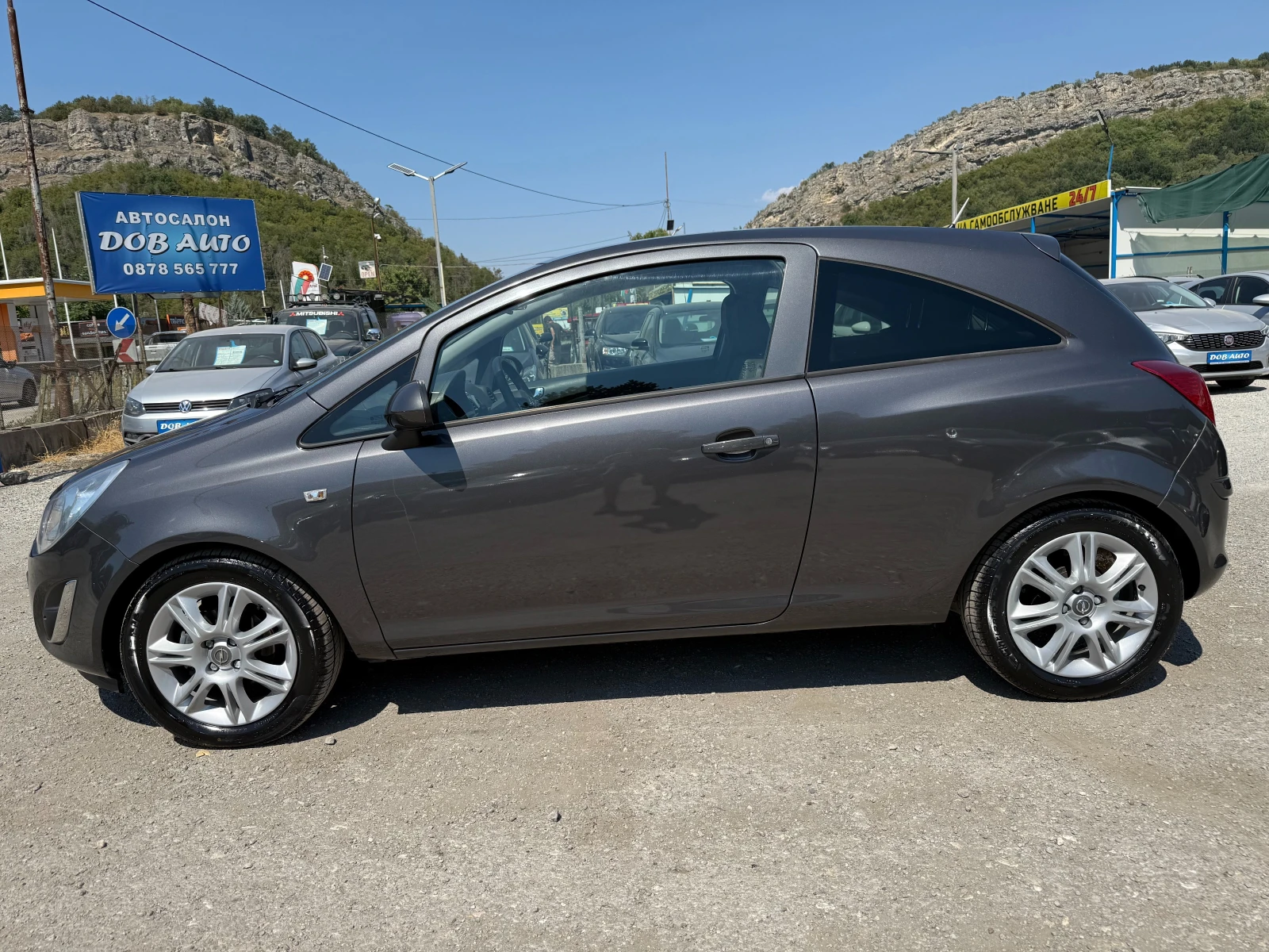 Opel Corsa 1.2i-86к.с-климатик - изображение 3