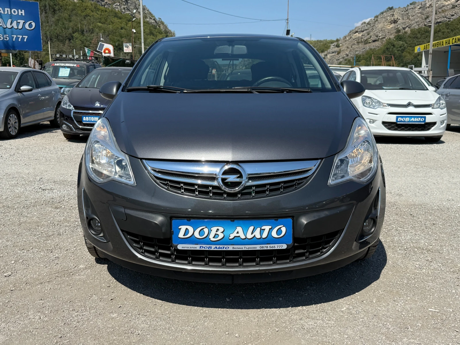 Opel Corsa 1.2i-86к.с-климатик - изображение 2