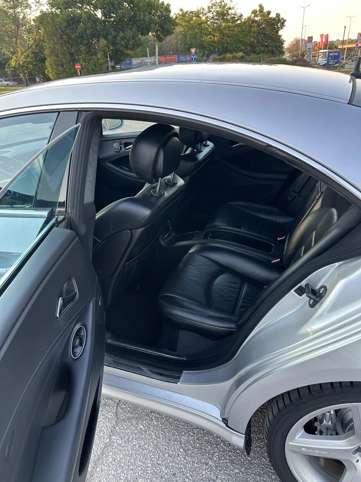 Mercedes-Benz CLS 55 AMG 5.5 AMG | Mobile.bg — изображение 11